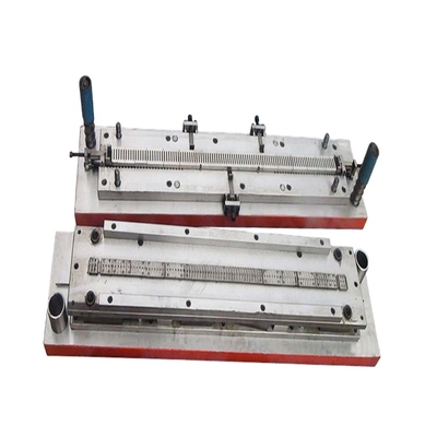 comprar Molde de perforación de placas para la producción de radiadores de aluminio Fabricación en línea