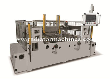 Máquina controlada del constructor de la base del radiador del PLC para la base del radiador de 4 filas