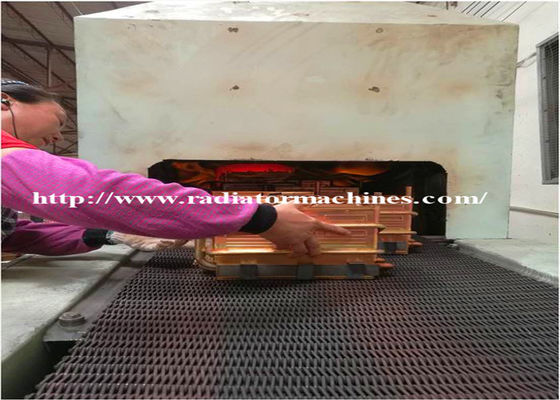 Horno de soldadura continua de atmósfera protectora de 850 grados Celsius para calentadores