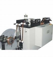 Cadena de producción del radiador del transformador material de aluminio 8.5kw 8011 neumáticos