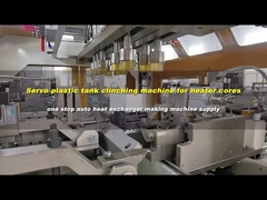 Máquina remachadora de tanque de plástico con núcleo de calentador de automóvil/coche, máquina prensadora de tanque de plástico